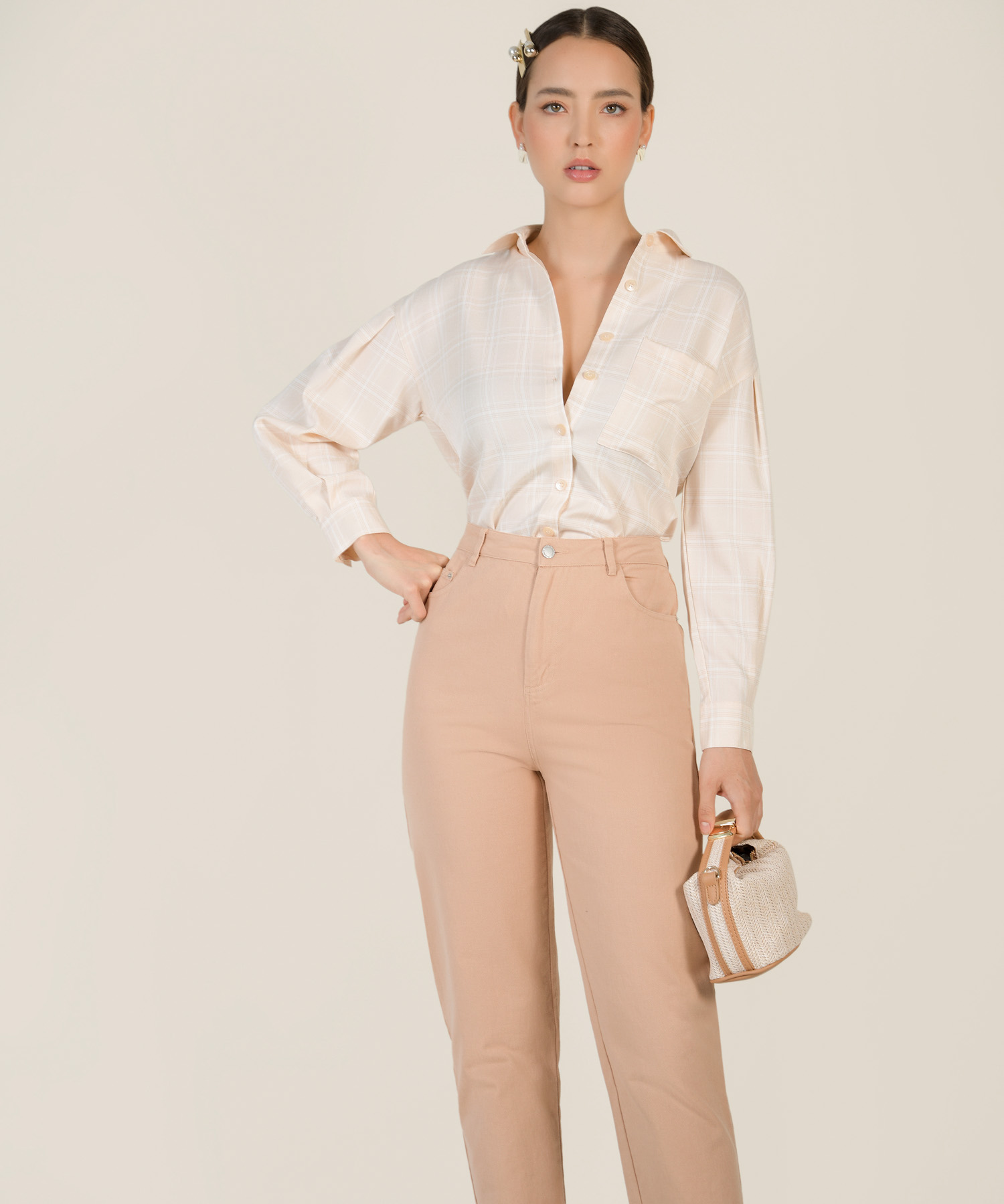 Women's Guide To Stylish & Appropriate Outfits For Different Dress Codes