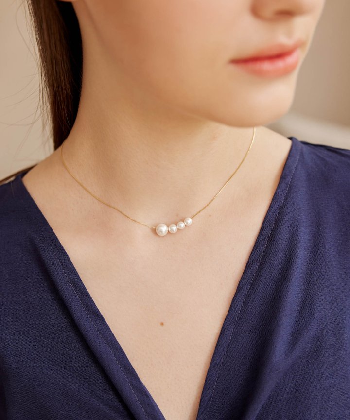 Apollo Pearl Necklace