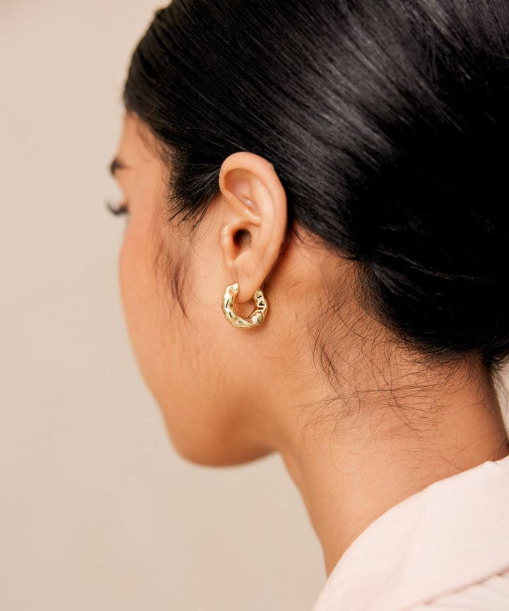 Tashkent Nano Hoop Earrings - Gold