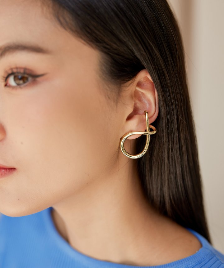 Dreamer Twist Earring
