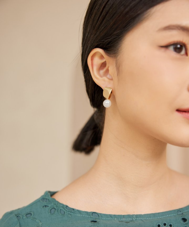 Taormina Pearl Earrings