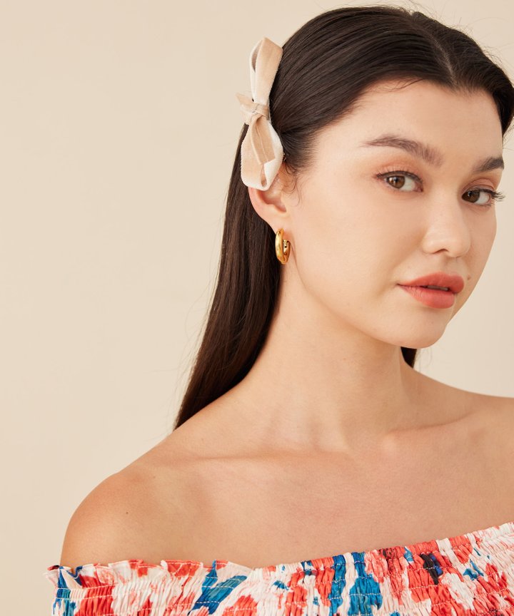Velvet Bow Hairclip - Barely Peach