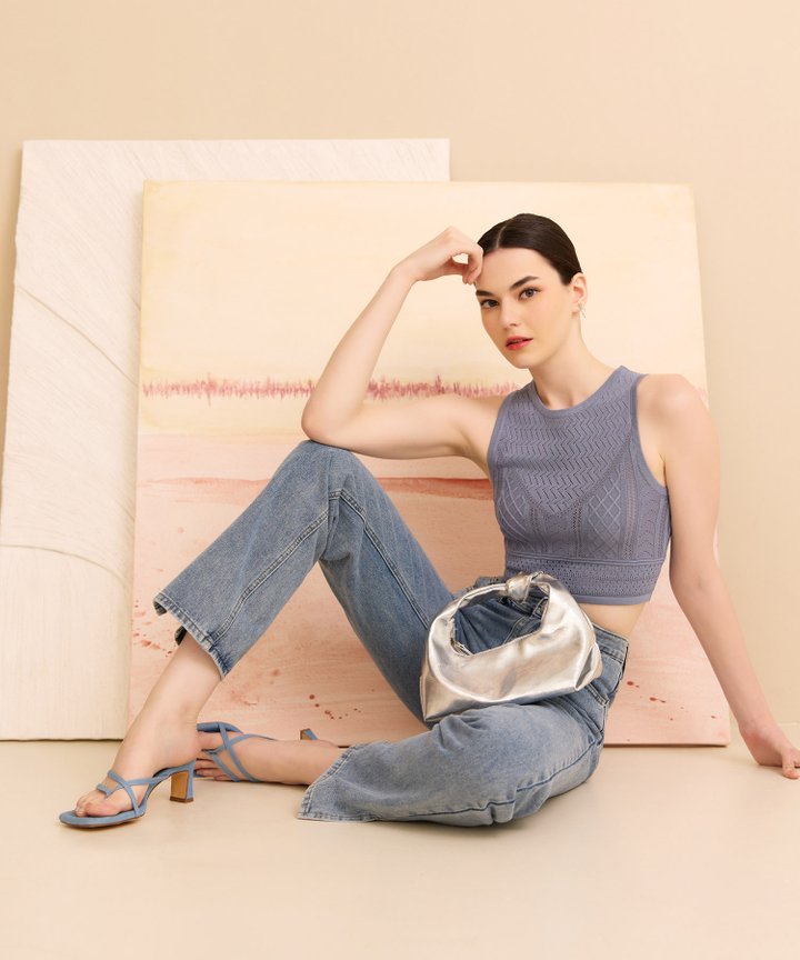 Cairo Straight Leg Jeans - Medium Wash