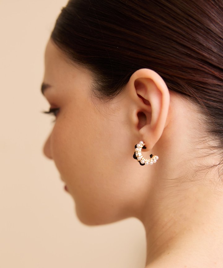 Rochas Pearl Earrings