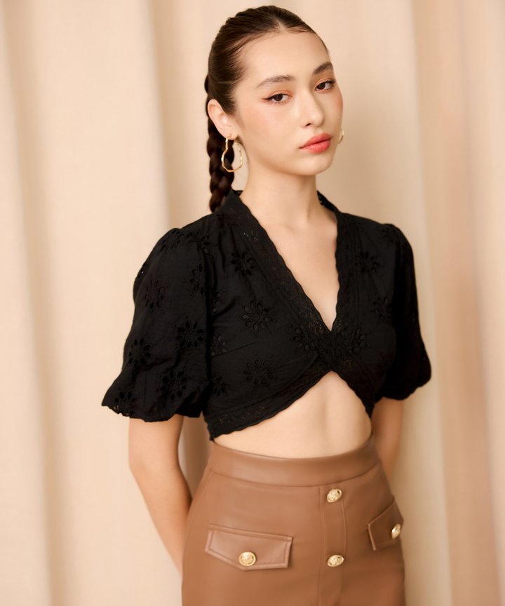 Ines Broderie Top - Black