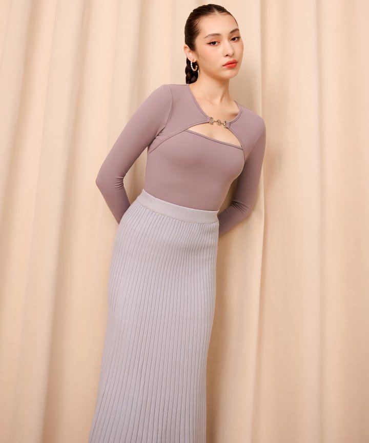 Selene Clasp Detail Top - Lavender Dust