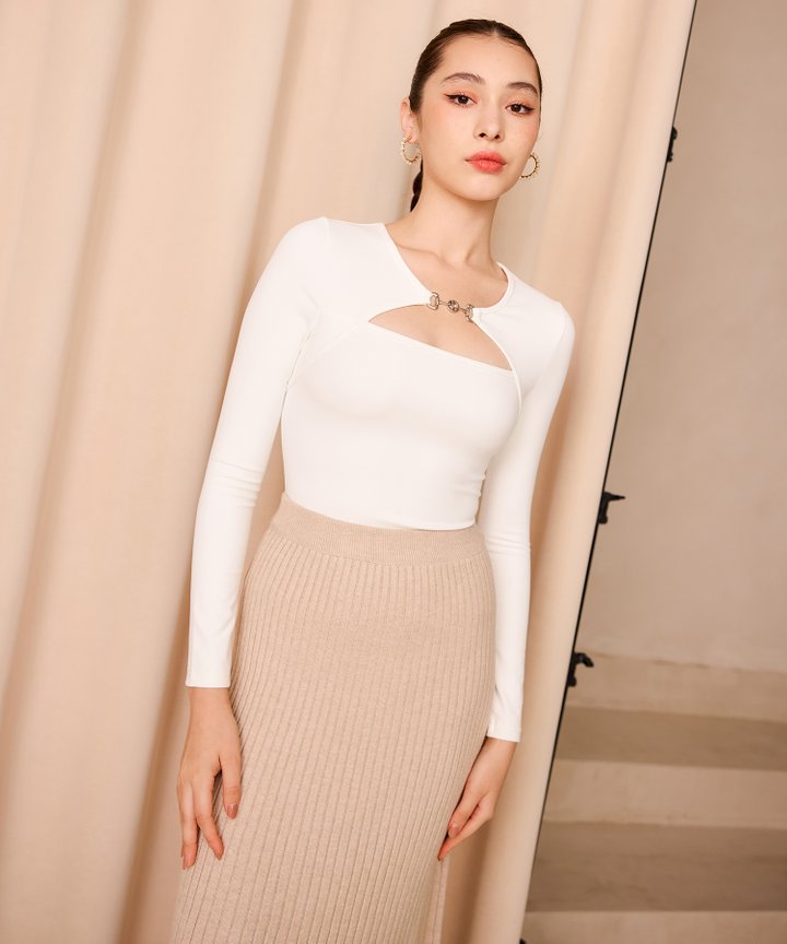 Selene Clasp Detail Top - White