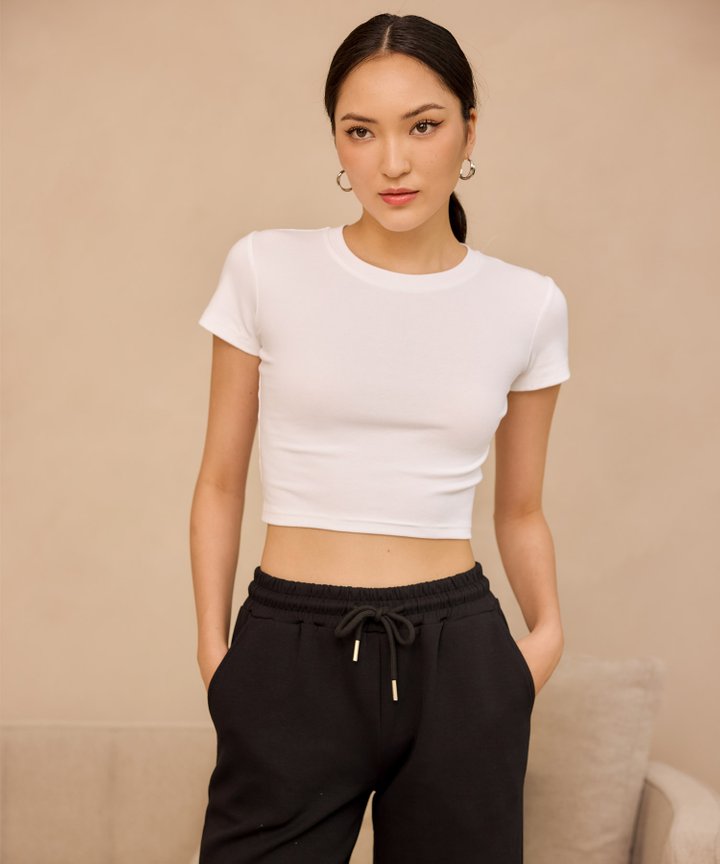 Kinsley Ruched Keyhole Top - White