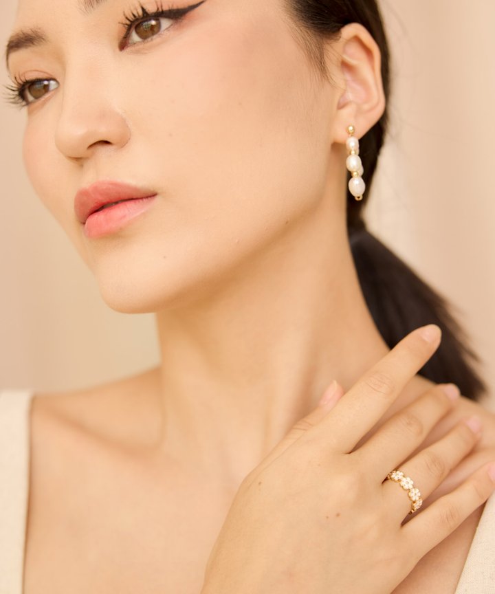 Naiara Pearl Earrings - Gold