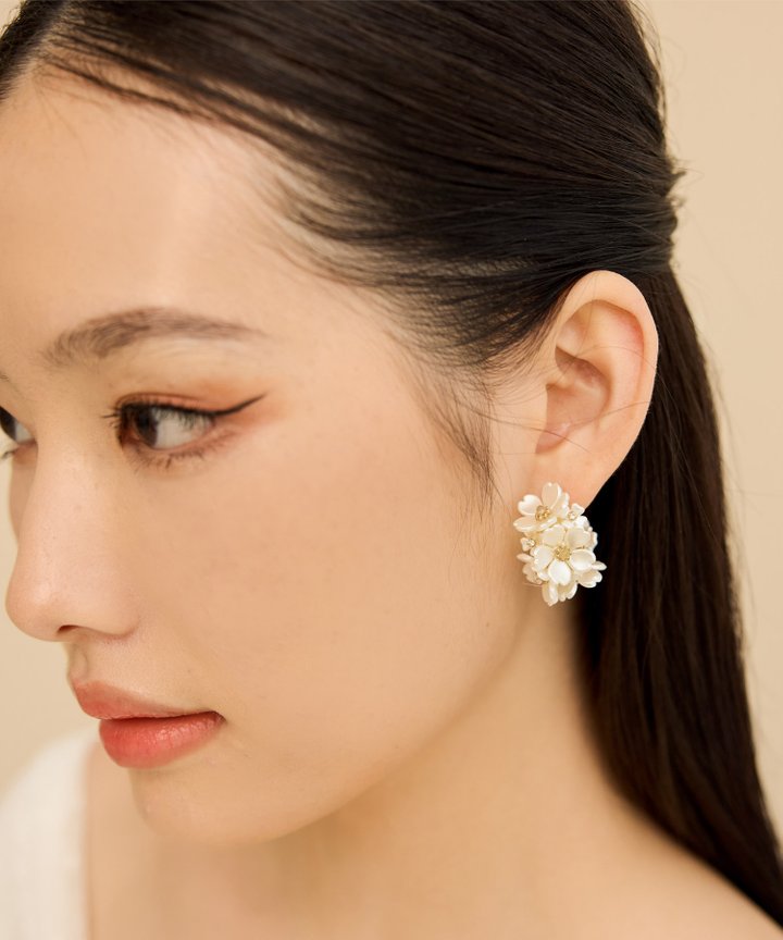 Camila Floral Earrings