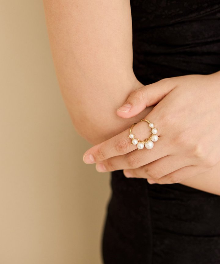 Dulcinea Pearl Ring