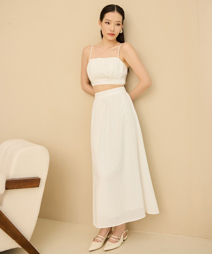 Ema Circle Skirt - White | hervelvetvase (hvv.)