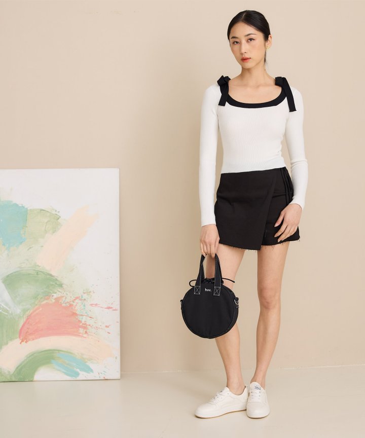 Cassidy Bow Top - White
