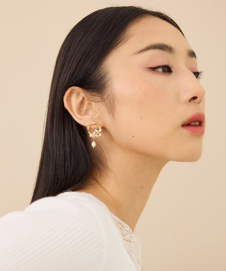 Tania Pearl Earrings