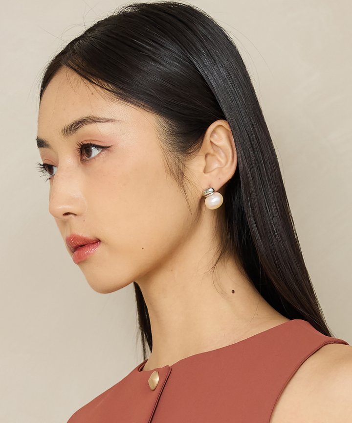 Noa Pearl Earrings