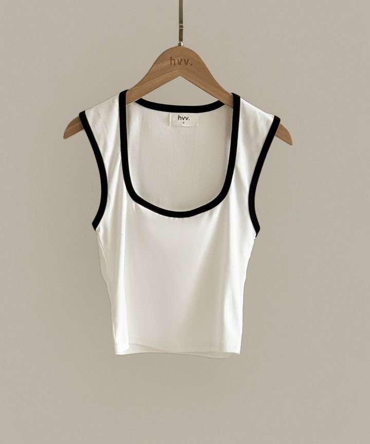 Duo Scoop Neck Contrast Top - White