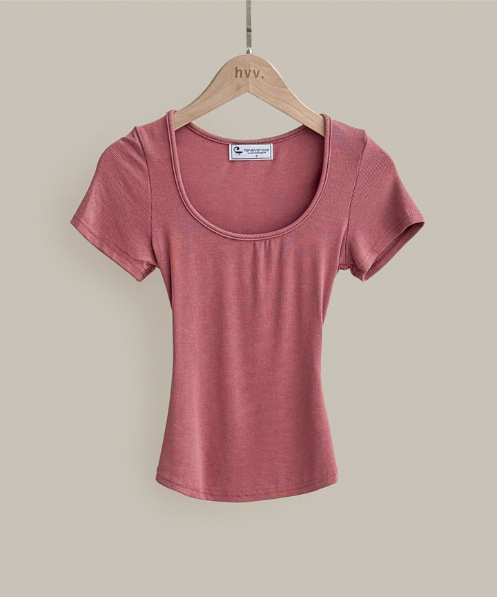 Ellie Scoop Neck Tee - Berry