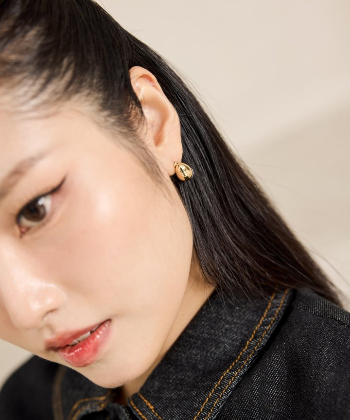 Pearlesque Earrings
