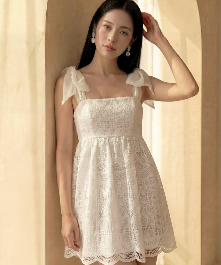 [HVVCNY2026] Chrysanthemum Crochet Babydoll - White