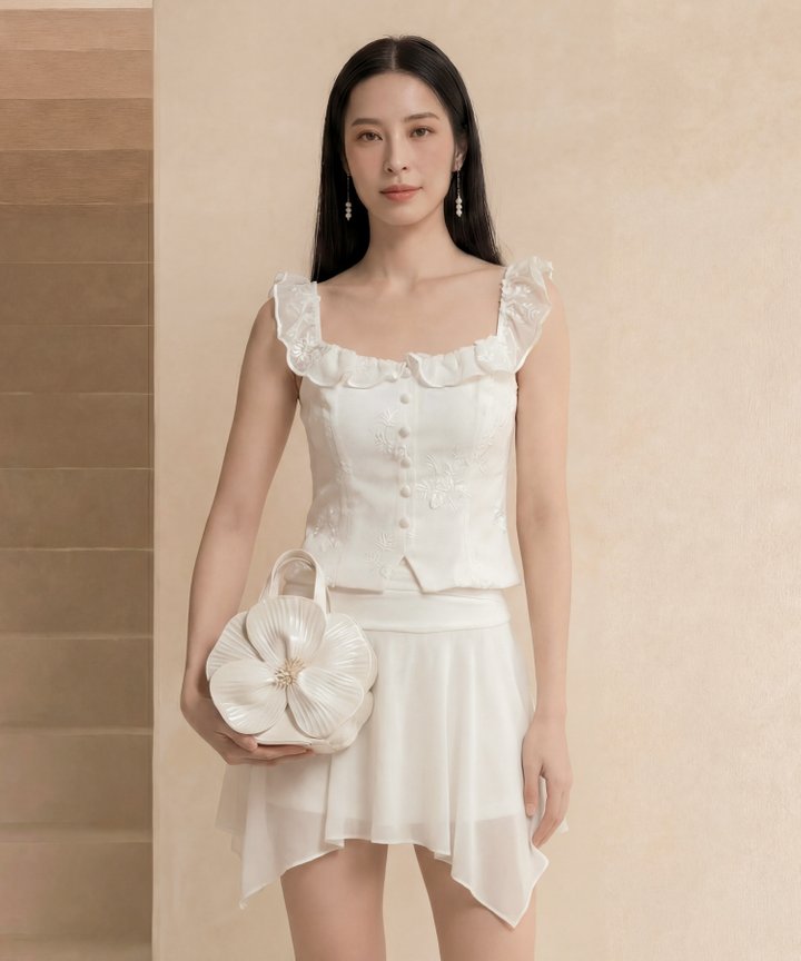 [HVVCNY2026] Lalisa Asymmetrical Skorts - White