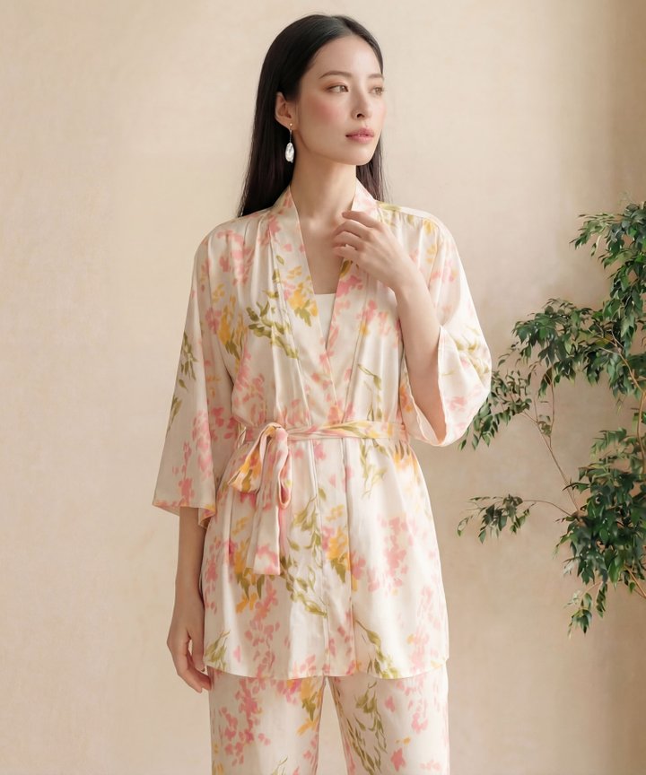 [HVVCNY2026] Mirage Watercolor Outerwear - Pink