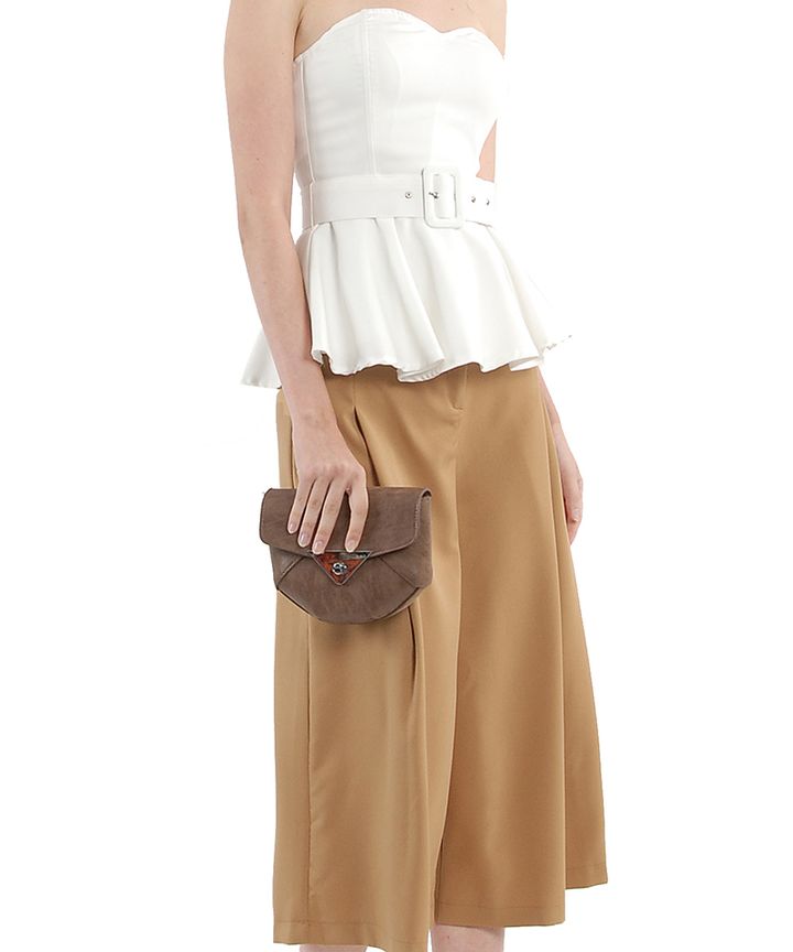 新品未使用bibiy CHLOE PEPURAMU BUSTIER bibiy. CHLOE PEPURAMU BUSTIER