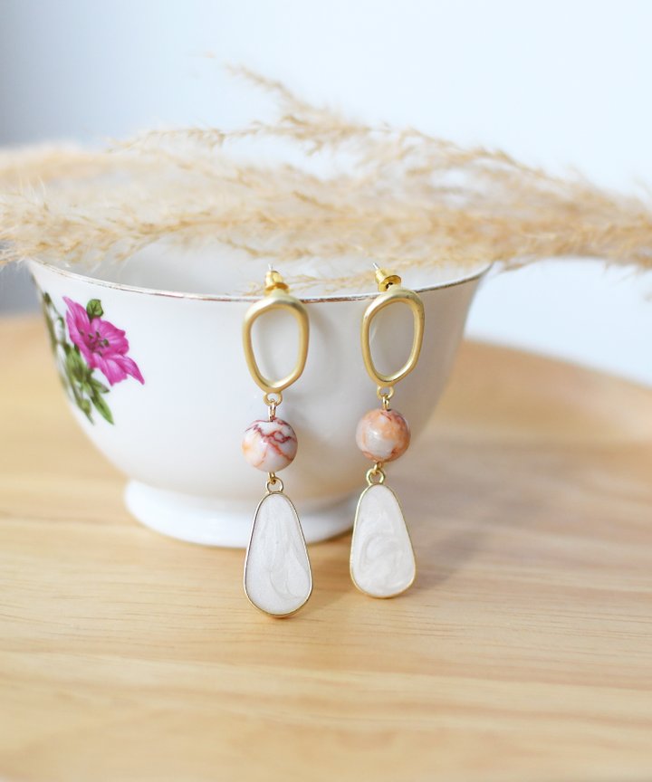 Lois Marble Drop Earrings