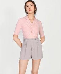 women's knotted top in pink