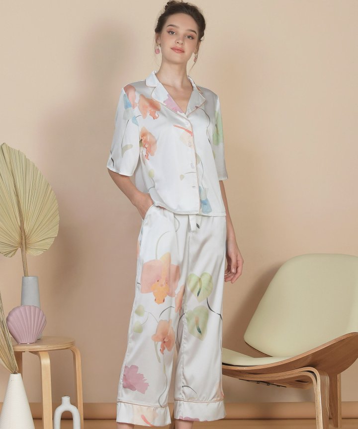 Bellflower Shirt - White (Restock)