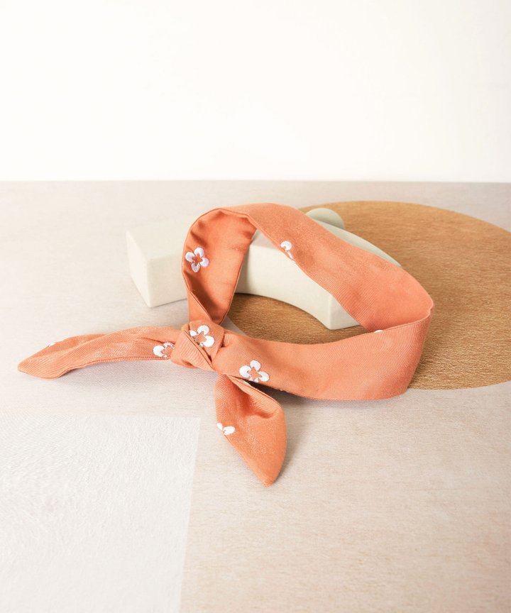 Memento Embroidered Hair Tie - Coral Pink