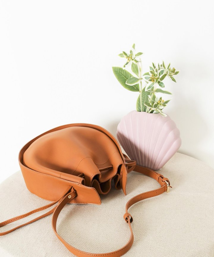 Sixtine Circle Bucket Bag - Caramel (Restock)