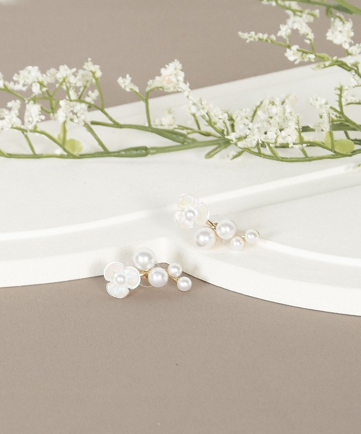 Tinkerbelle Floral Pearl Earrings