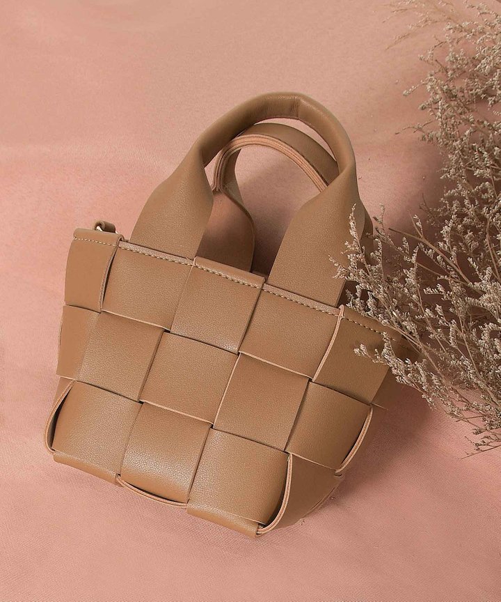 Biennial Lattice Woven Bucket Bag - Cappuccino