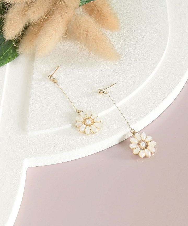 Val Verde Floral Drop Earrings