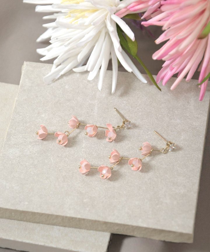 Isles Floral Drop Earrings