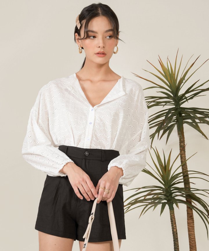 Lilley Linen Belted Shorts - Black