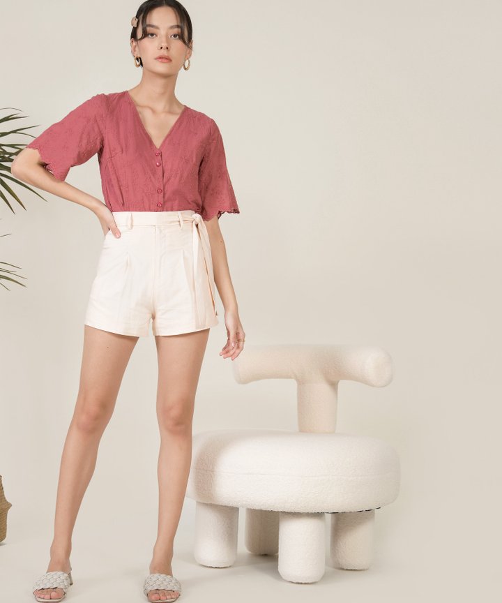 Lilley Linen Belted Shorts - Ecru