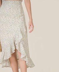 Rochelle Floral Co-ord in Cream Fashion Online Store