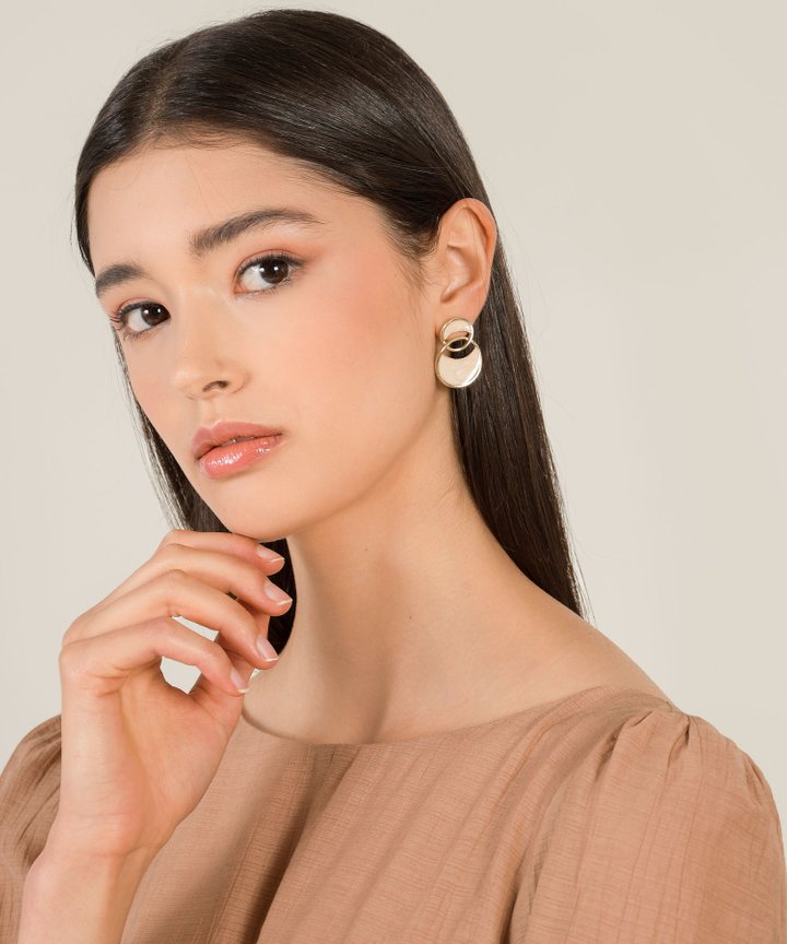 Issey Earrings - Ivory