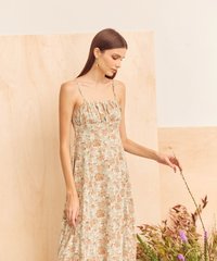 Model in Aveline Printed Ruched Women's Midaxi Dress in Sage Online blogshop