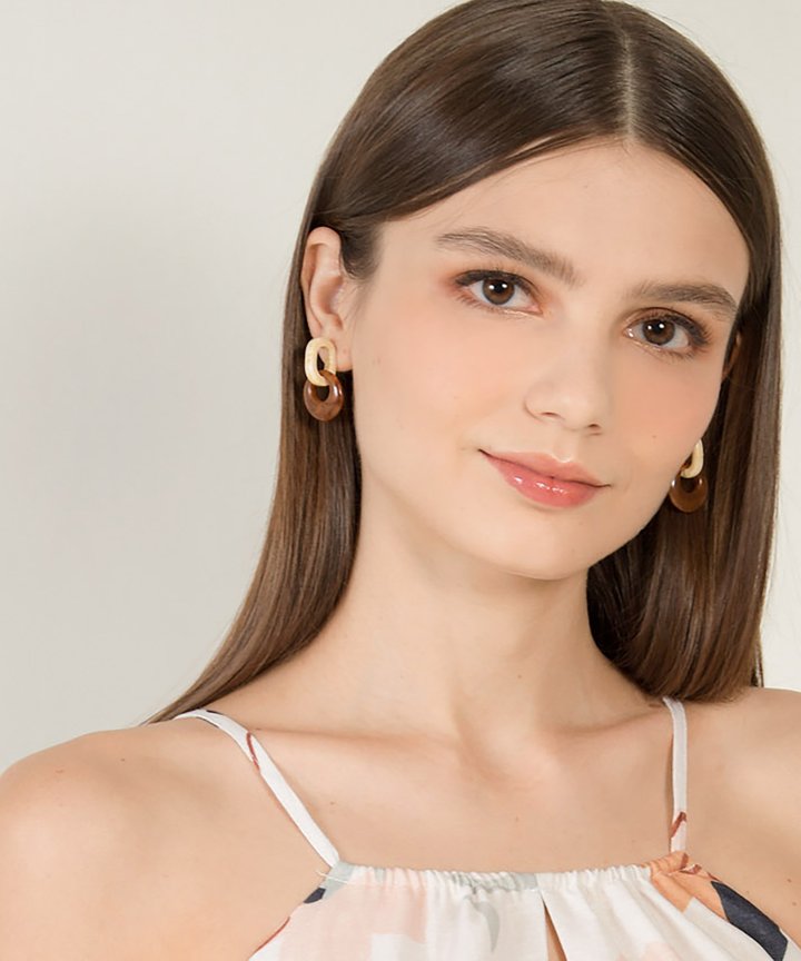 Etereo Acrylic Link Earrings