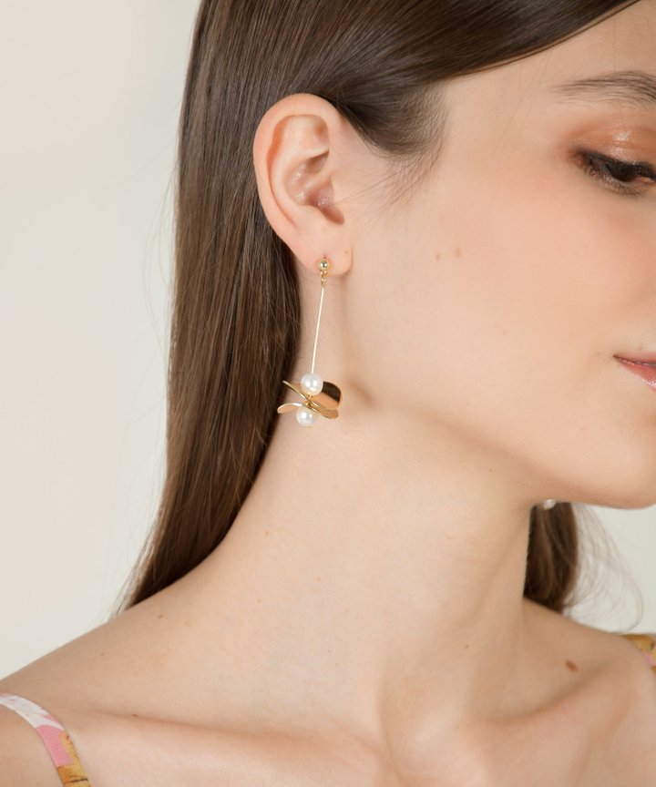 Lele Pearl Drop Earrings