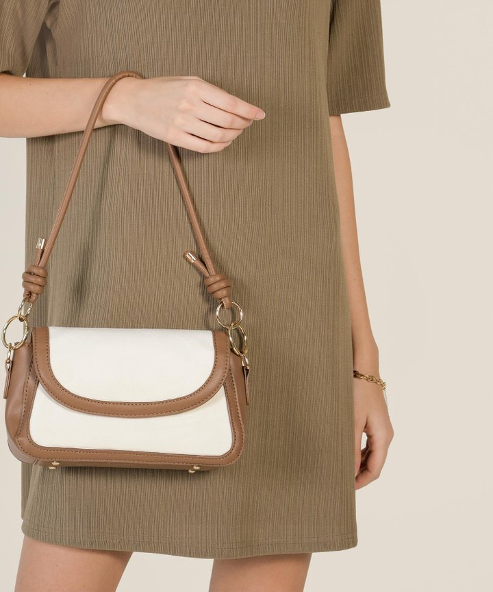 Juneau Contrast Purse
