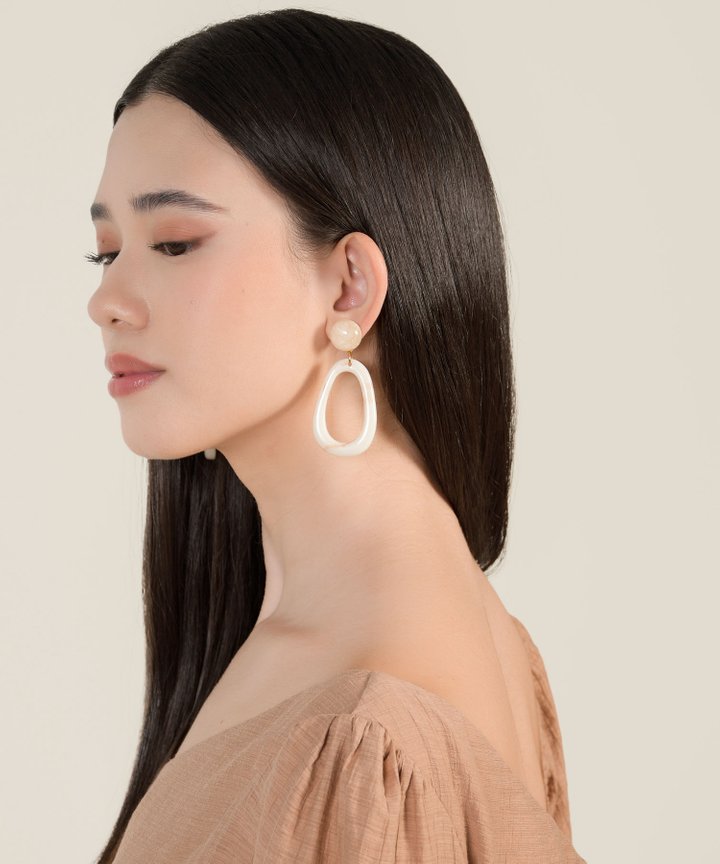 Paseo Acrylic Hoop Earrings
