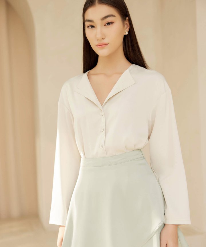 Isla Blouse - Almond